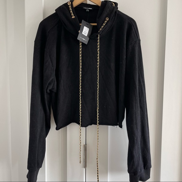 Black cropped hoodie with gold chain drawstring pulls - Picture 1 of 11